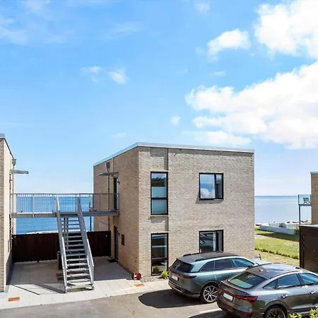 6839-allinge-havnevej-14-f-st *