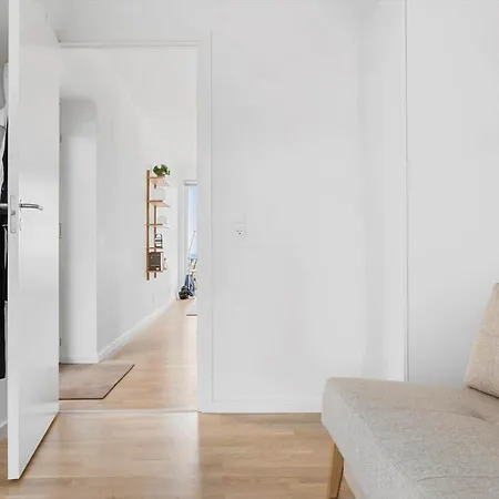 6839-allinge-havnevej-14-f-st Appartement *